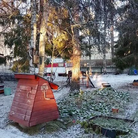 营地 Konkelotie White Caravan *